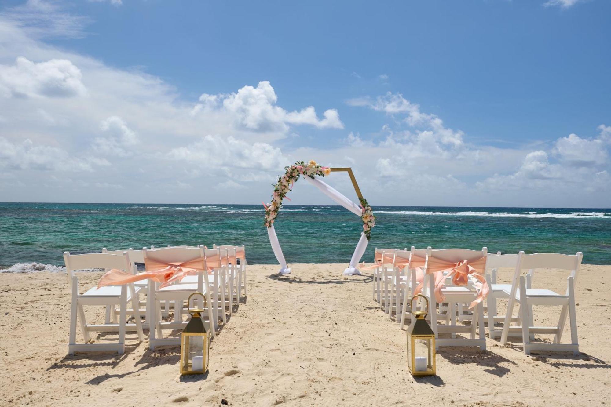 Jw Marriott St Maarten Beach Resort & Spa Dawn Beach Exterior foto